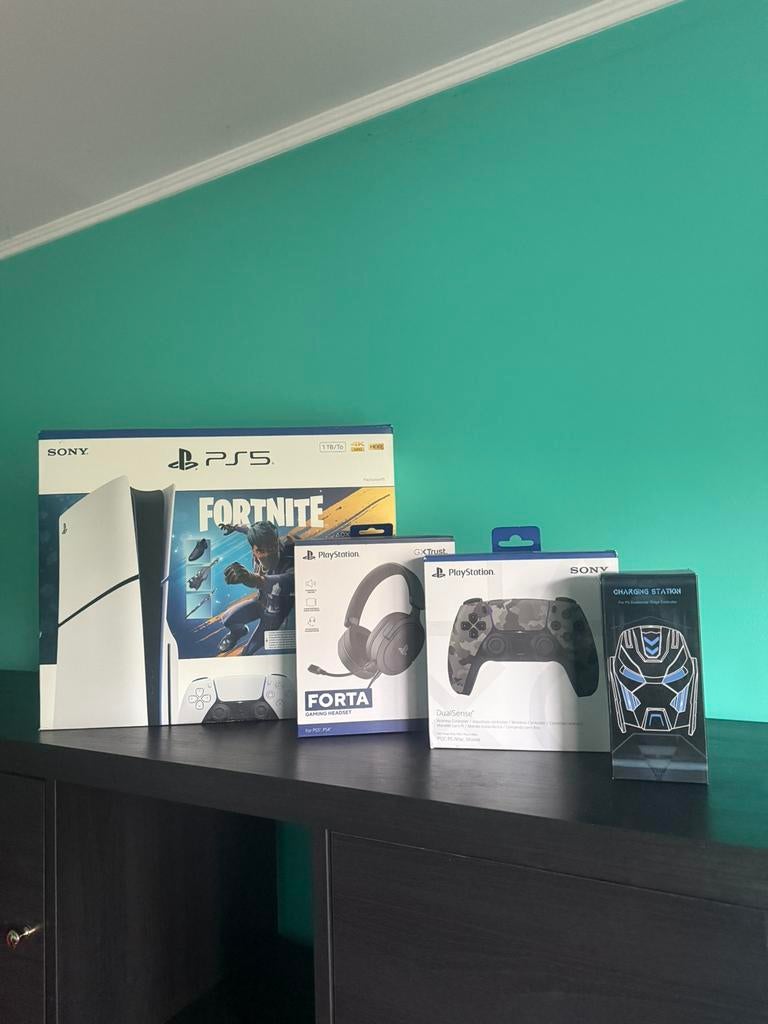 PS5 Slim Disque+Manettes+Casque+Jeux+Chargeur, Enlèvement ou Envoi, Comme neuf, Playstation 5