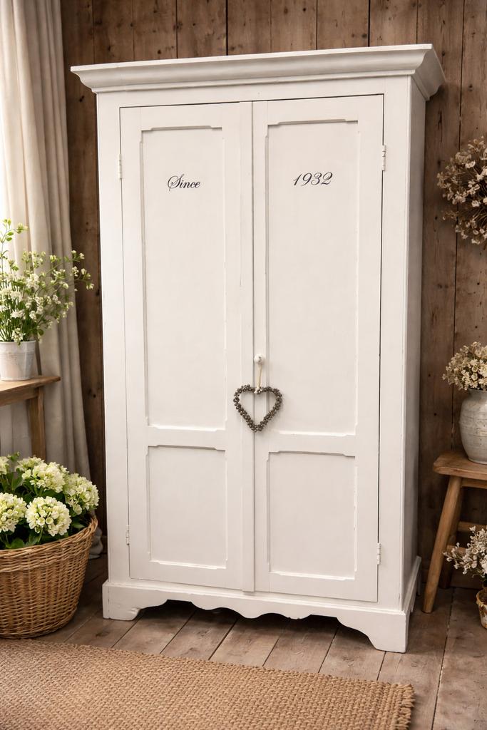 Karaktervolle geleefde “ Oud Grenen” kast …prachtkoop, Antiek en Kunst, Curiosa en Brocante, Ophalen