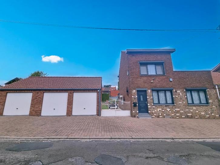 À VENDRE – Maison coup de cœur à Montignies-sur-Sambre, Immo, Maisons à vendre, Charleroi, 500 à 1000 m², Maison de coin, G