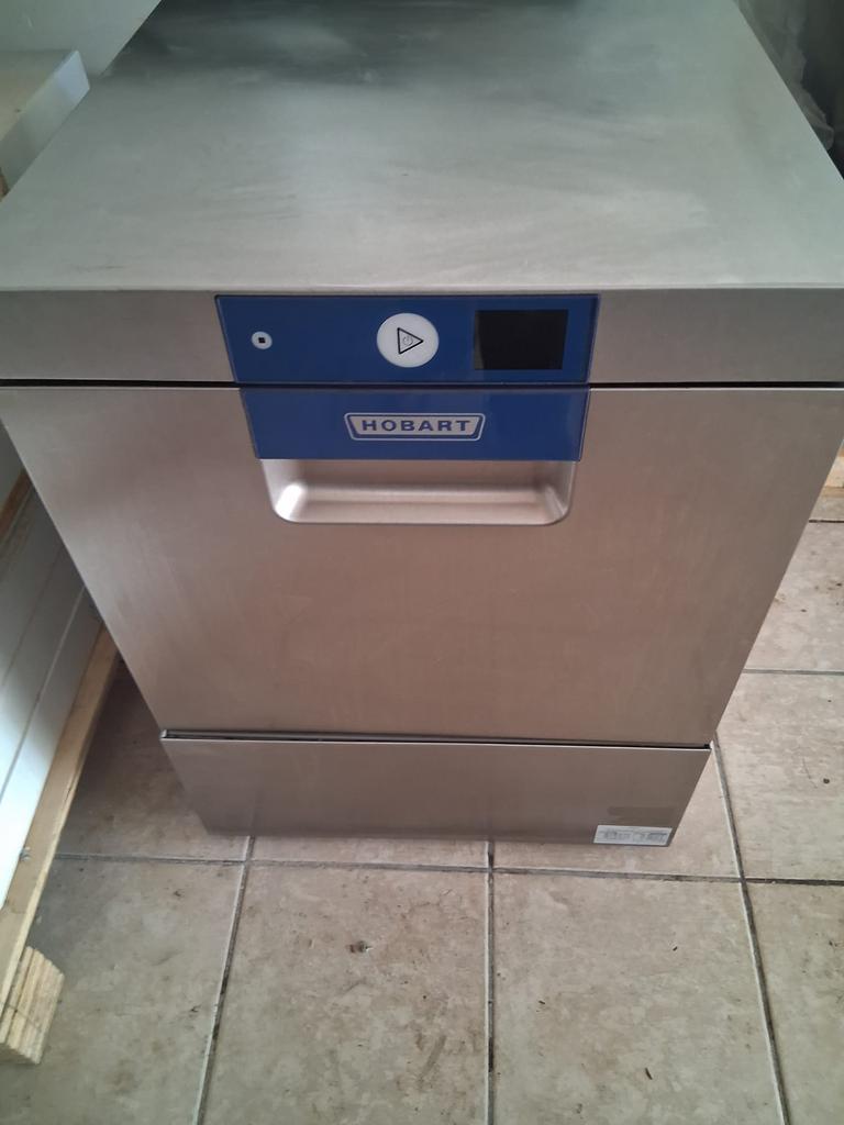 Hobart afwasmachine horeca, Ophalen, Zo goed als nieuw