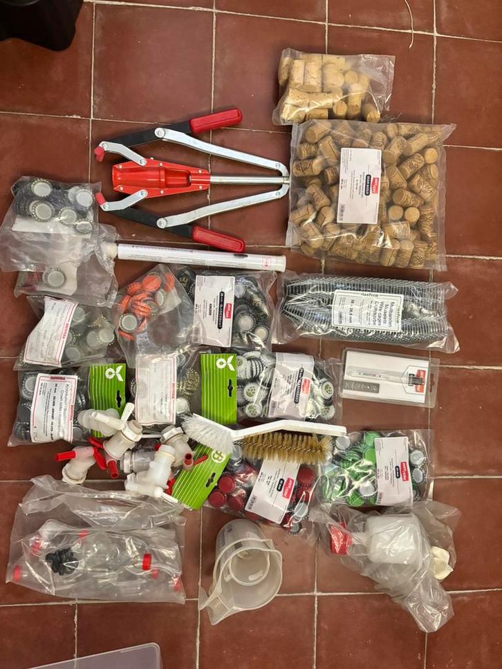 Brouwmateriaal groot lot, Hobby en Vrije tijd, Overige Hobby en Vrije tijd, Zo goed als nieuw, Ophalen