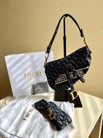 Dior Saddle Bag Regular Size in blauw velvet, Enlèvement ou Envoi, Comme neuf