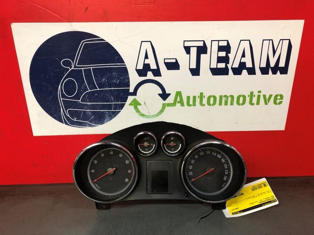 COCKPIT Opel Astra J (PC6 / PD6 / PE6 / PF6) (13355665), Gebruikt, Opel