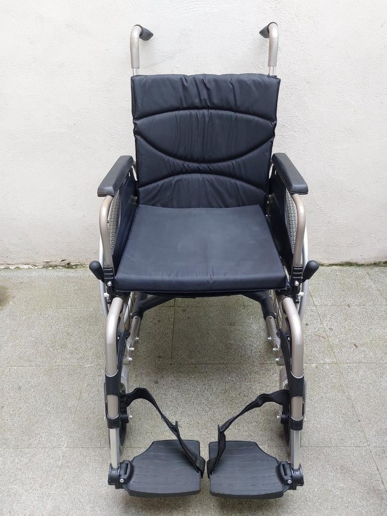 Chaise roulante vermeiren, Divers, Chaises roulantes