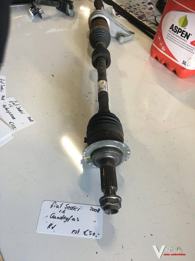 Fiat Sedici / Suzuki sx4  1.6 2008   Aandrijfas  Rechtsvoor, -, Utilisé, -, -