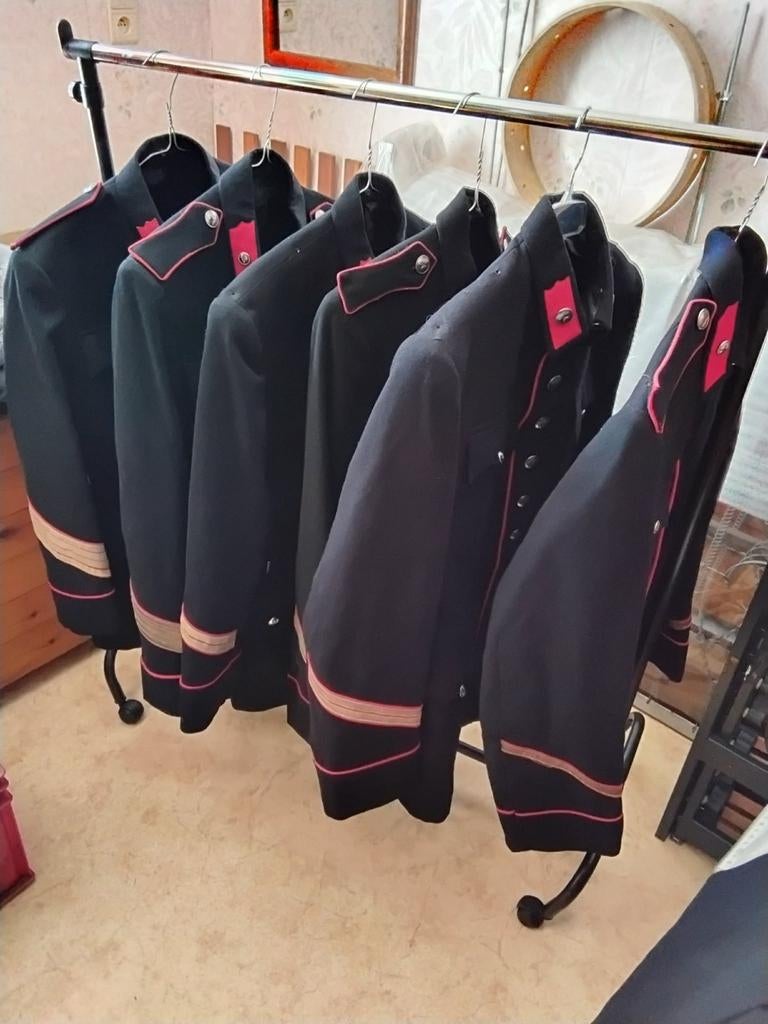 Vestes de gendarmerie belge, Collections, Enlèvement, Gendarmerie, Vêtements ou Chaussures