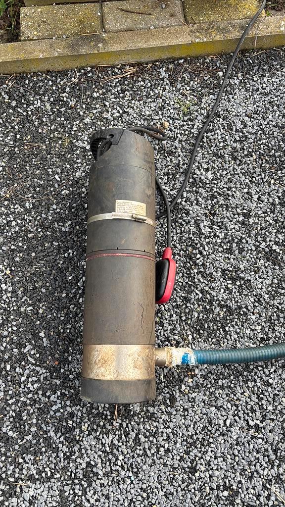 Dompelpomp te koop – geschikt voor occasioneel gebruik, Tuin en Terras, Waterpompen, Dompelpomp, Ophalen