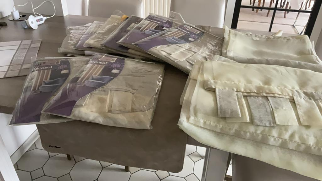 Partij ecru glasgordijnen Nieuw!, Huis en Inrichting, Stoffering | Gordijnen en Lamellen, Ophalen of Verzenden, Nieuw