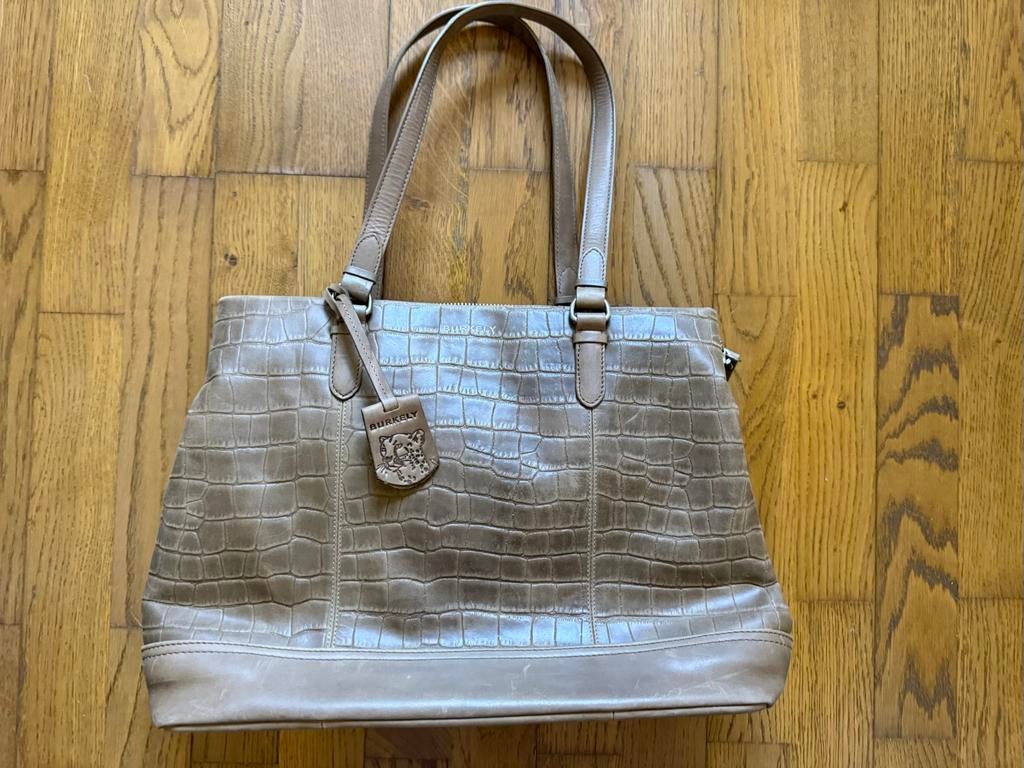 Dames werktassen en rugzakken, Handtassen en Accessoires, Tassen | Damestassen, Zo goed als nieuw, Ophalen