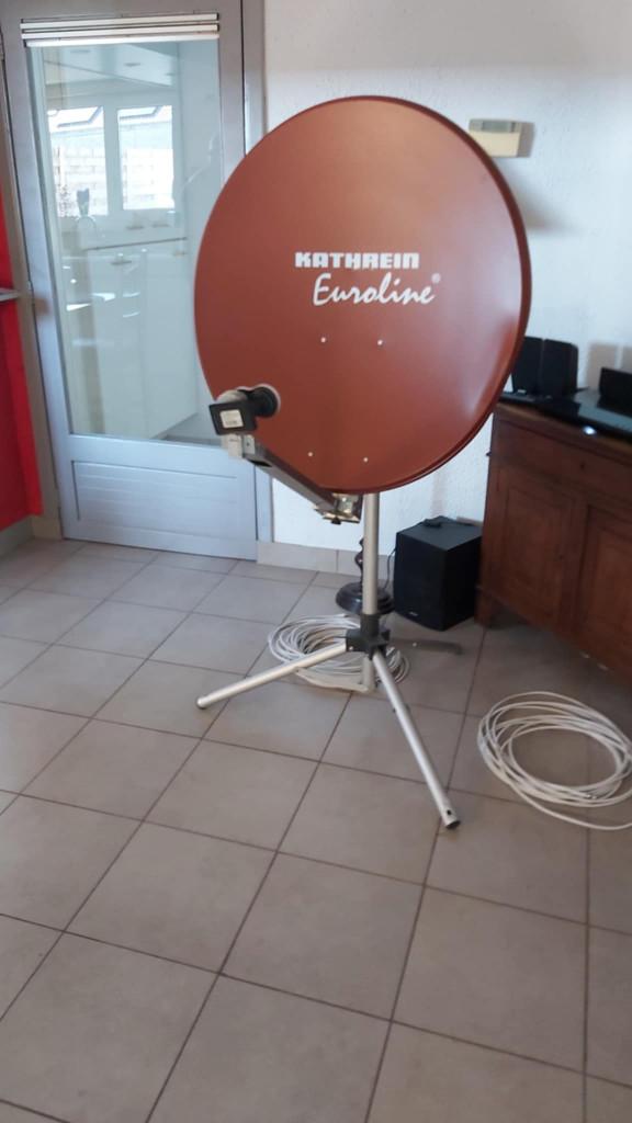 schotelantenne, Audio, Tv en Foto, Schotelantennes, Ophalen, Gebruikt, (Schotel)antenne, Overige merken