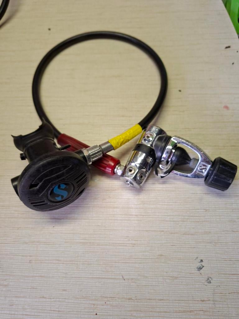 Zwembadontspanner - Duiken, Ophalen