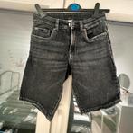 Zara jongens short 152, Ophalen, Zo goed als nieuw