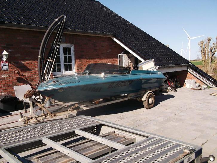 Bateau shakespeare de 1959 en très bon état., Sports nautiques & Bateaux, Bateaux à moteur & Yachts à moteur, Utilisé, Polyester