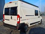 LMC INNOVAN 600 DD editie, Caravanes & Camping, Camping-cars, 5 à 6 mètres, Douche, Diesel, Automatique