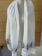 Lange sjaals met broderie, Kleding | Dames, Mutsen, Sjaals en Handschoenen, Ophalen of Verzenden, Zo goed als nieuw