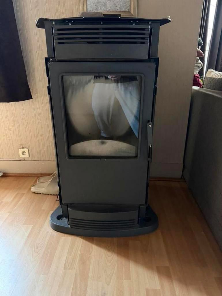 Palletkachet TE KOOP MOET WEG !, Enlèvement ou Envoi, Comme neuf, Poêle à granulés