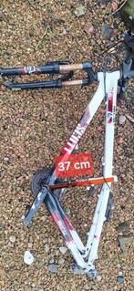 Aluminium MTB kader 26 inch, Fietsen en Brommers, Ophalen