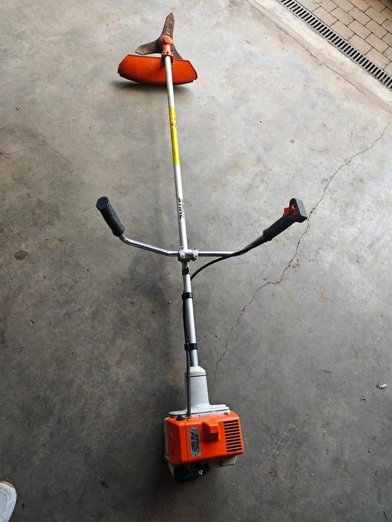 Débroussailleuse Stihl fs160