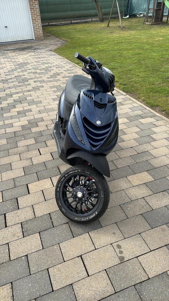 Zip 70cc MHR, Fietsen en Brommers, Scooters | Piaggio, Zo goed als nieuw, Zip, Klasse A (25 km/u), Ophalen