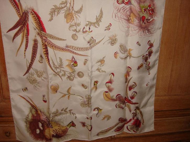 Zijden SJAAL: :thema „PHEASANTS”, Kleding | Dames, Mutsen, Sjaals en Handschoenen, Gedragen, Verzenden