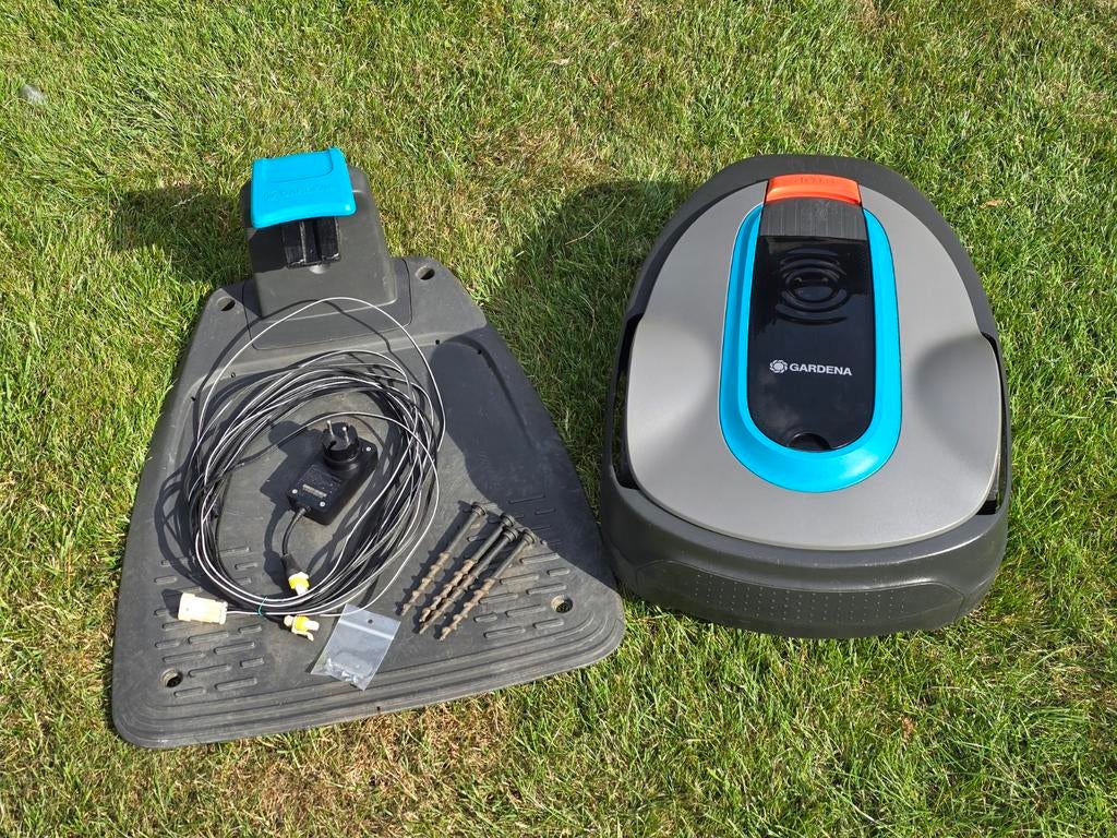 Gardena Sileno City 470m2 robotmaaier compleet, 186 uur!, Ophalen, Gebruikt, Gardena, Bestuurbaar via app