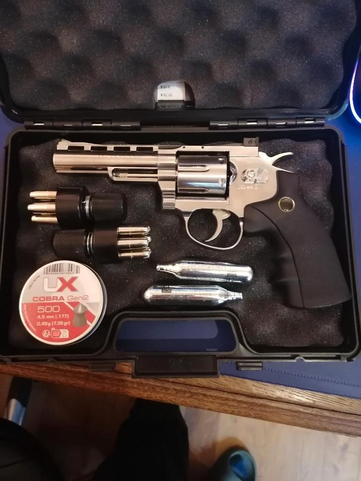 Révolver à plomb 4.5mm CO2 Umarex Legend S40, Verzamelen, Militaria | Algemeen, Landmacht, Overige typen, Ophalen