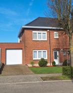 Goed onderhouden eengezinswoning met alle comfort, Immo, 200 tot 500 m², 135 m², 3 kamers, Tussenwoning