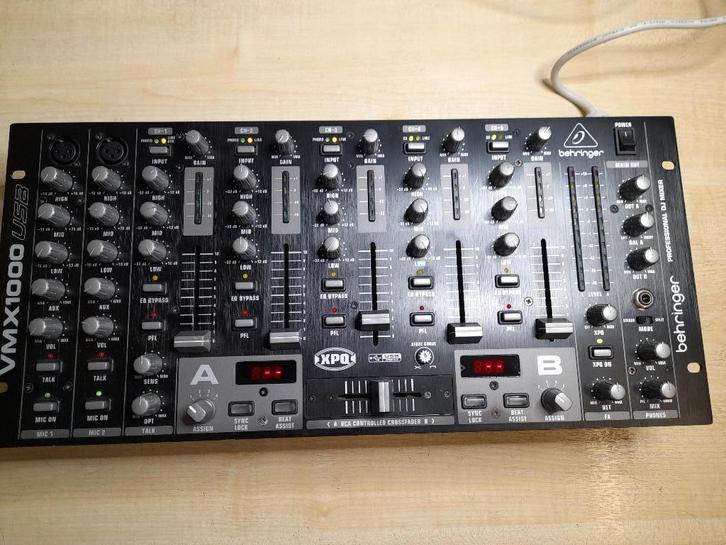 mengpaneel VMX1000USB, Musique & Instruments, Tables de mixage, Comme neuf, 5 à 10 canaux, Entrée micro, Enlèvement