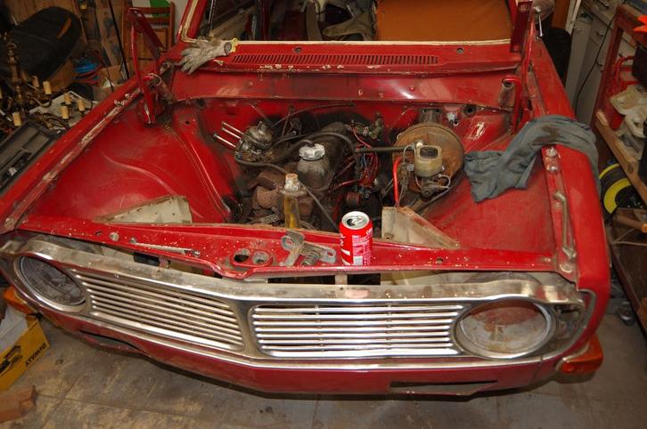 oldtimers volvo 142, Auto's, Oldtimers, Particulier, Volvo, Benzine, Berline, 2 deurs, Handgeschakeld, Rood, Bruin, Kunstmatig leder