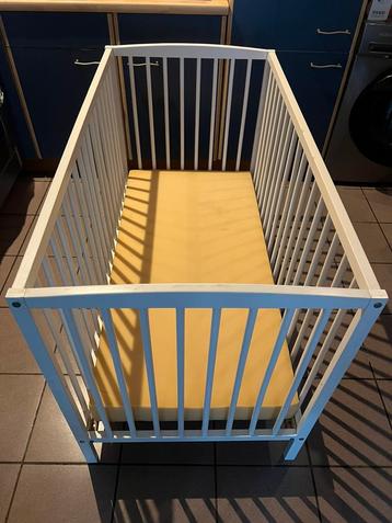Lit pour bébé beschikbaar voor biedingen