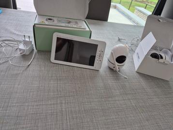 B-Care babyfoon 7 inch met 2 camera's beschikbaar voor biedingen