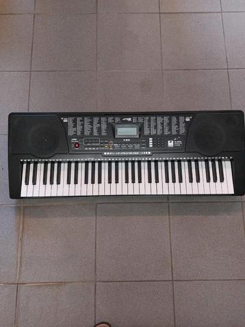 Max music KB9, Enlèvement, Utilisé