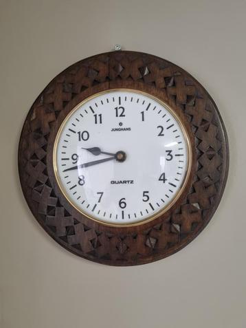 Quarz wandklok Junghans beschikbaar voor biedingen