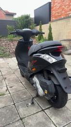 Piaggio zip A klasse, Vélos & Vélomoteurs, Scooters | Piaggio, Enlèvement, Comme neuf, Zip