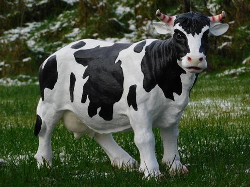 Koe met Hoorns - L - Polystone - Gedetailleerd, Verzamelen, Beelden en Beeldjes, Nieuw, Ophalen of Verzenden