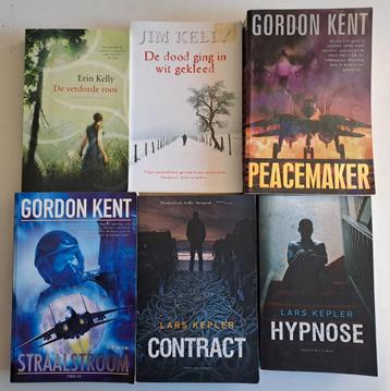 Boeken Thrillers & Detective & Oorlog (9) beschikbaar voor biedingen