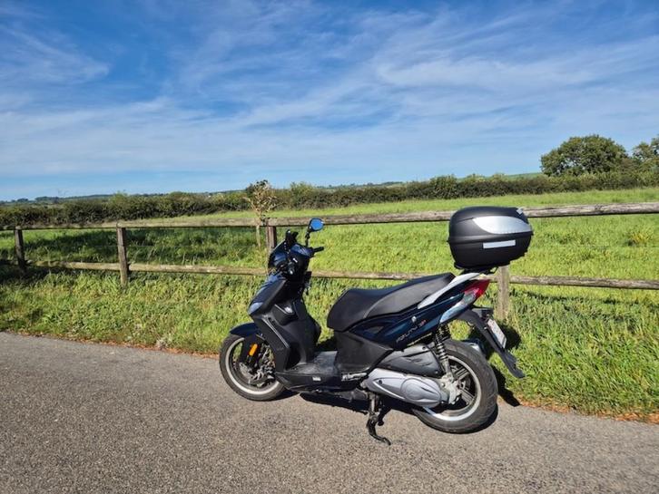 Scooter Kymco Agility 125cc 16+ 2022 - 6800km, Fietsen en Brommers, Scooters | Kymco, Gebruikt, Agility, Benzine, Ophalen