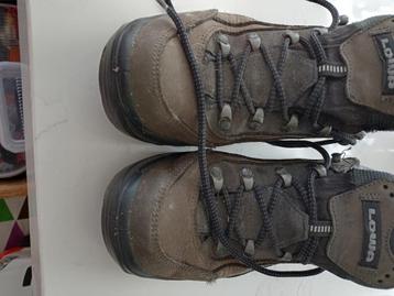 dameswandelschoenen LOWA - maat EUR 39.5 beschikbaar voor biedingen