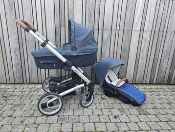 Kinderwagen / Buggy Mutsy Nio in blauw - Complete set beschikbaar voor biedingen