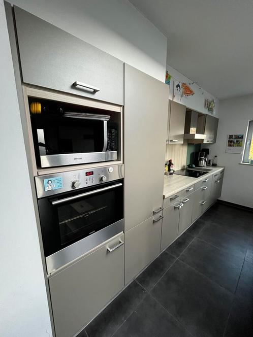 Uitgeruste keuken, Huis en Inrichting, Keuken | Complete keukens, Gebruikt, Enkelwandige keuken, Ophalen