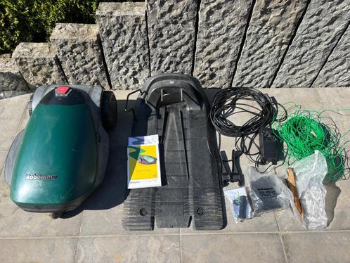 Robomow RC308 + RC308u + nieuwe 2 messen kit, Tuin en Terras, Robotmaaiers, Gebruikt, Meer dan 25 cm, Met regensensor, Ophalen