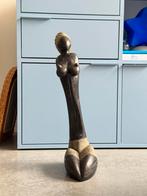 Statue sculpture africaine   6,3 kg  52 cm haut   En pierre, Ophalen