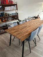 Houten eettafel met zwart metalen onderstel, Huis en Inrichting, Ophalen, Zo goed als nieuw