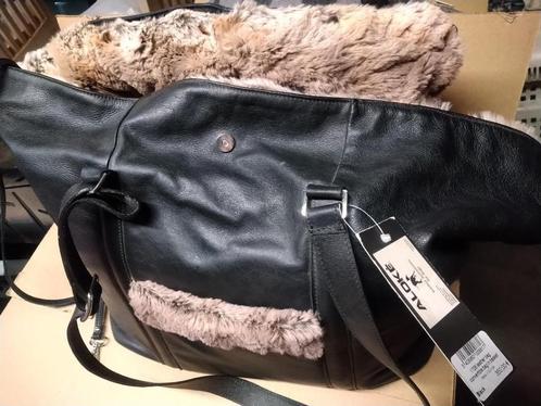 Nieuwe Lederen hondentas converteerbaar in een mand - Aloke, Dieren en Toebehoren, Honden-accessoires, Nieuw, Ophalen of Verzenden