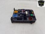 ZEKERINGKAST Peugeot 3008 II (M4 / MC / MJ / MR), Gebruikt, Peugeot
