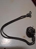 Zeer oude armband, Gebruikt, Zilver, Met hanger