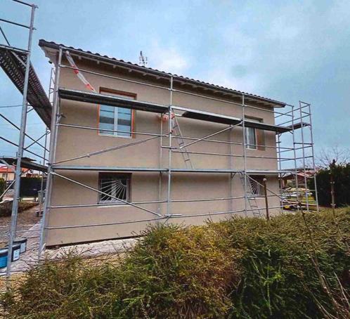 Echafaudage, Doe-het-zelf en Bouw, Steigers, Zo goed als nieuw, Gevelsteiger, Ophalen