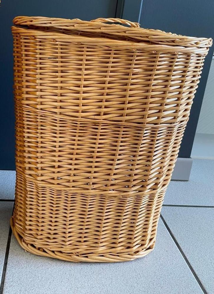Beau Panier, Huis en Inrichting, Woonaccessoires | Schalen en Manden, Zo goed als nieuw, Mand, Ovaal, Riet, Ophalen