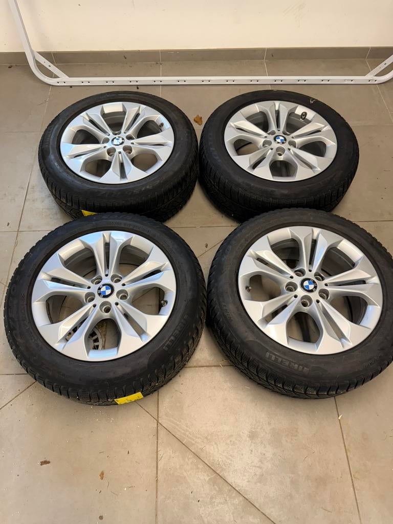 4 Jantes bmw X1 17 pouces + 4 pneus Hiver Pirelli 255/55 R17, Autos : Pièces & Accessoires, Pneus & Jantes, Pneu(s), Pneus hiver