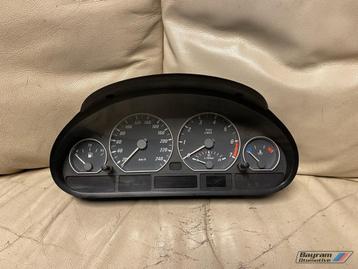 Bmw  E46 coupe tellerbak tacho km teller cabrio 3-serie ring beschikbaar voor biedingen